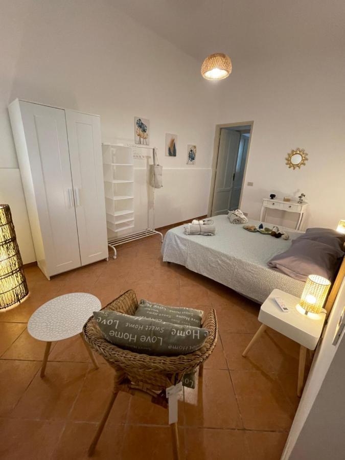 Casa Vacanze Baglio Barcellona Mondello Palermo Exterior photo