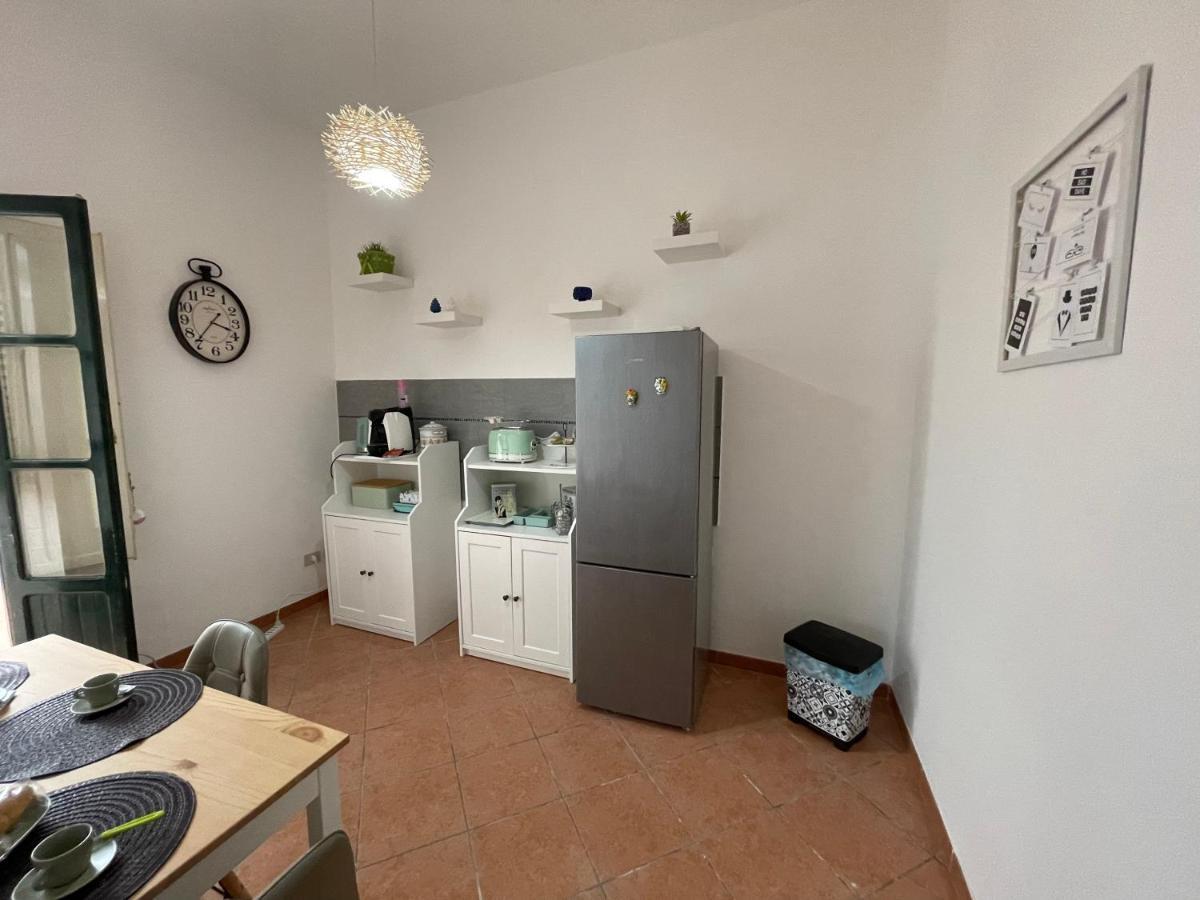Casa Vacanze Baglio Barcellona Mondello Palermo Exterior photo